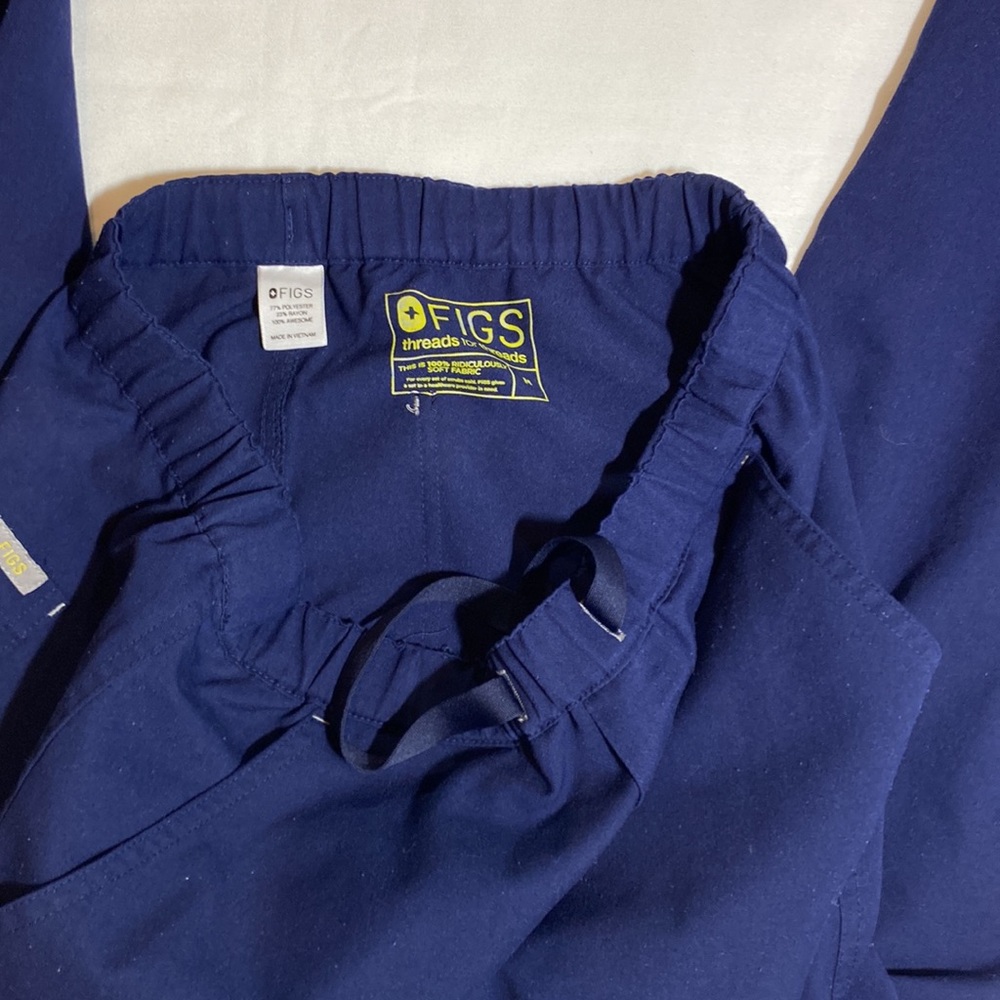 Figs Men’s Eldoret Basic Scrub Pants - image 5